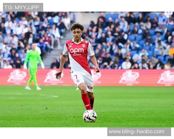 德天空报道多特蒙德与17岁左后卫普拉特斯达达成口头协议报价近千万遭拒